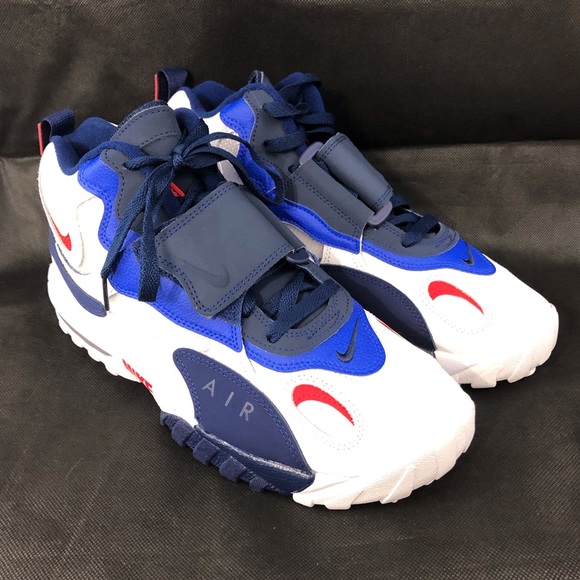 Nike Other - Nike Men Air Speed Turf Giants white blue red shoe
